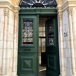 Le Mat Larnaka