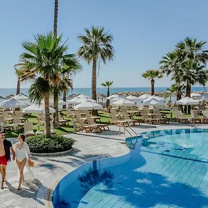 Golden Bay Larnaka